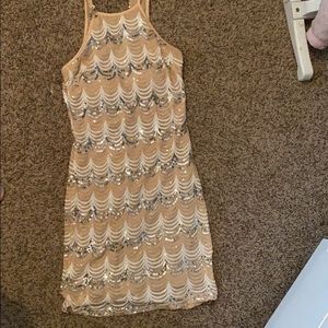 Pale pink/tan looking dress